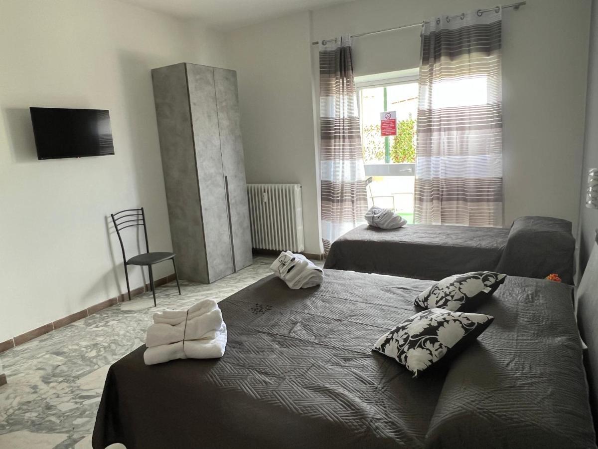 Saint Peter Vatican City Confortable Apartament Stellasia Casa Vacanza Rome Bagian luar foto